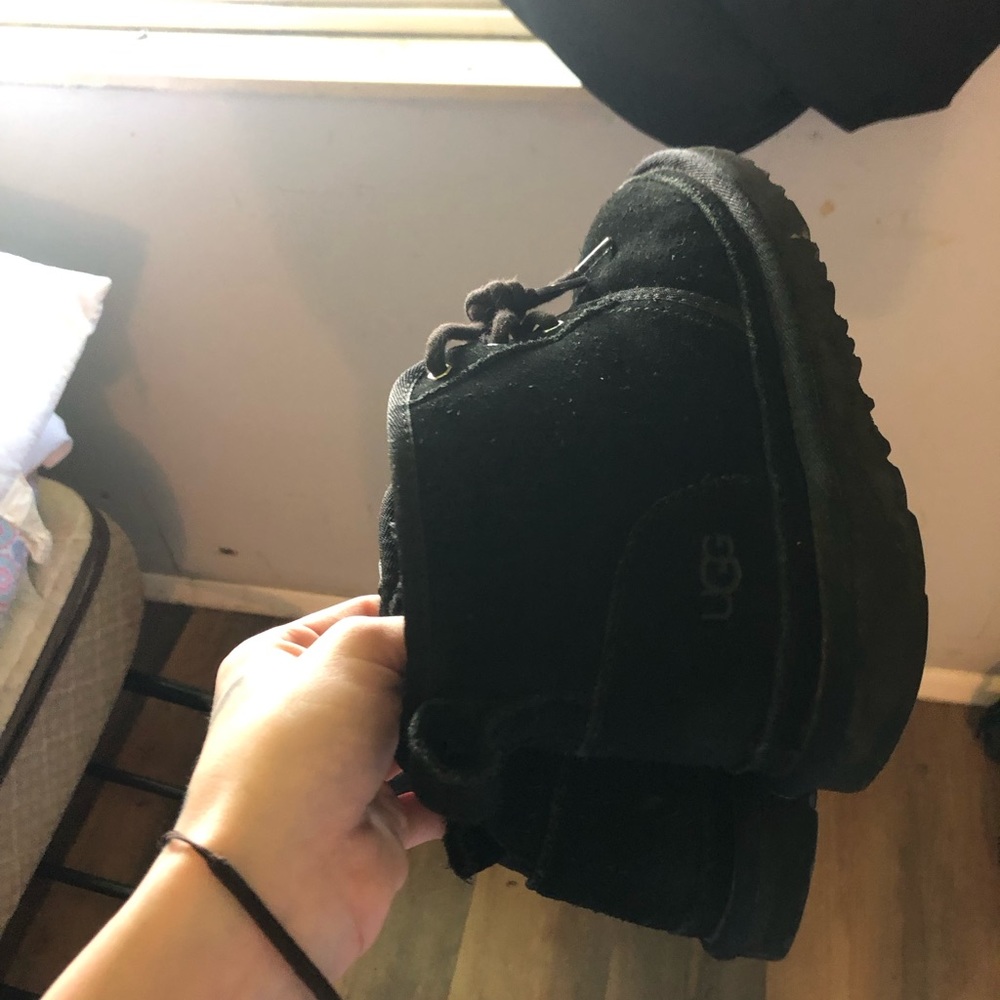 Uggs size 5 women
